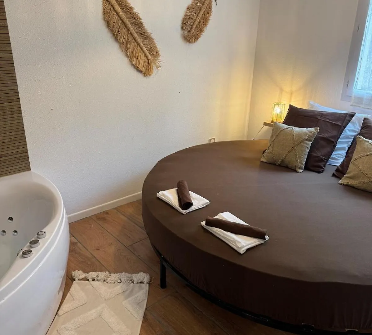 T2, Balneo, Sauna, Lit Rond, Jeux Arcades, Parking Tournefeuille
